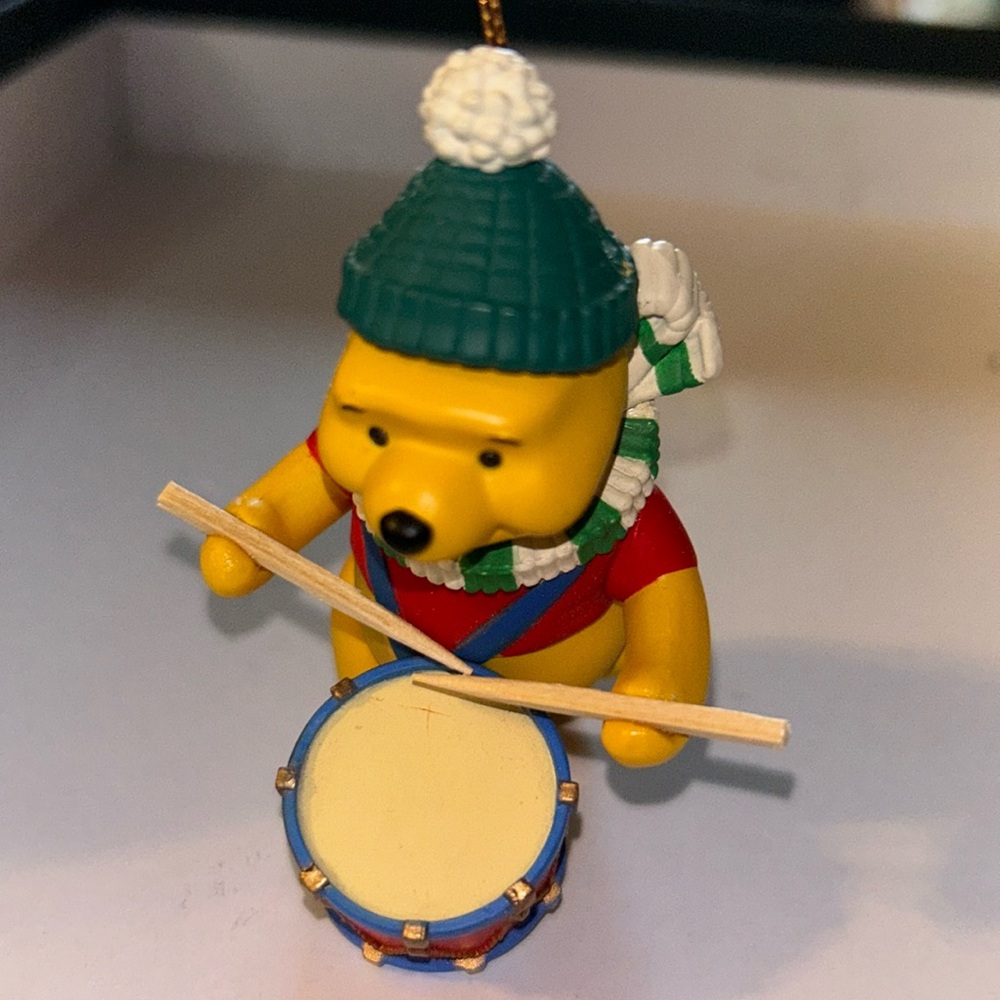 Disney Pooh ornament with drum
